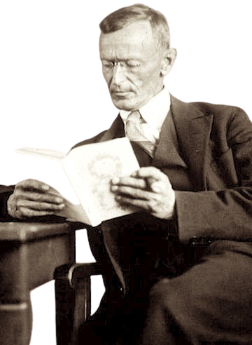 Hesse leyendo